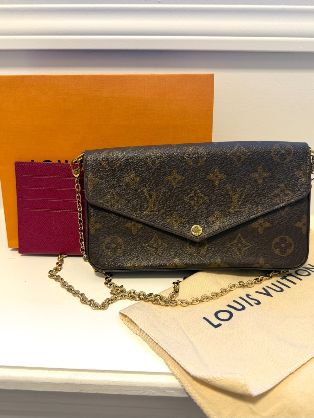 Authentic Louis Vuitton Monogram Pochette Felicie